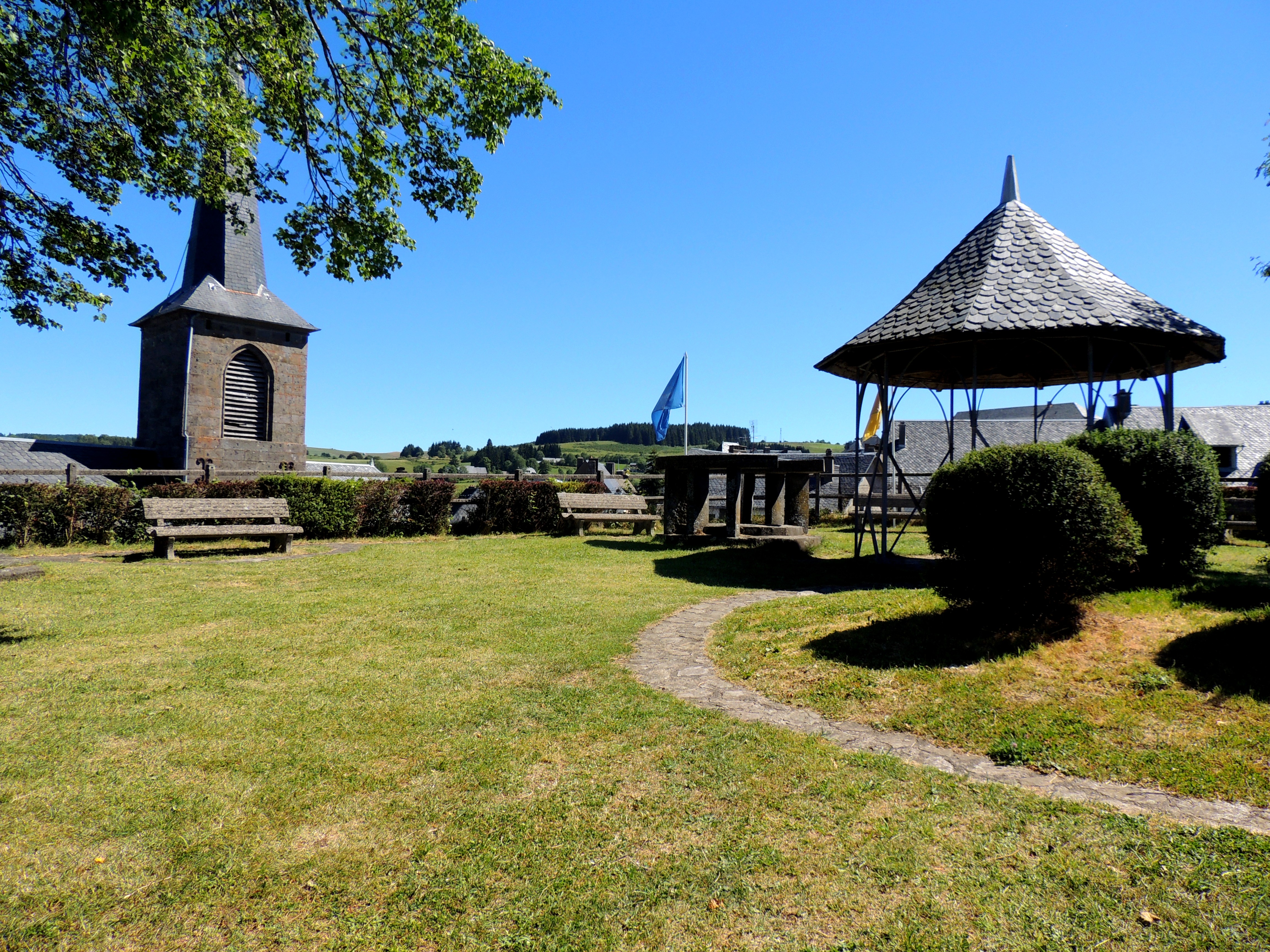 office de tourisme tour d'auvergne