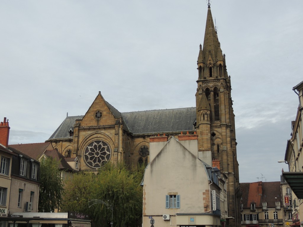 Moulins 37