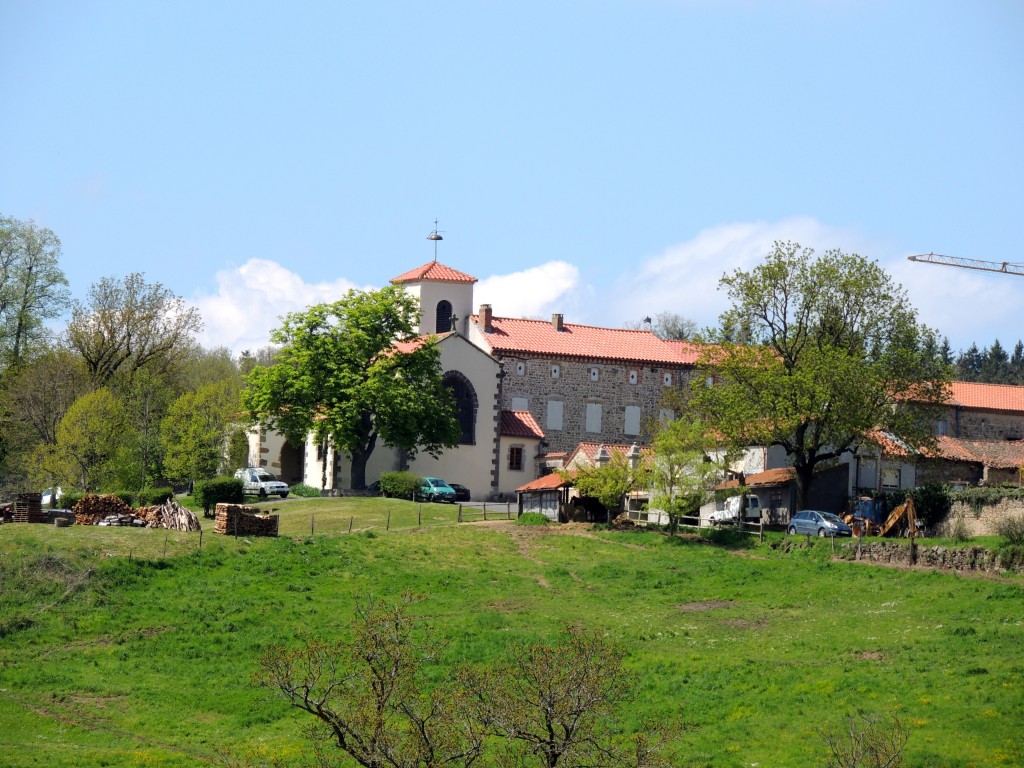 La Chapelle sur Usson 19