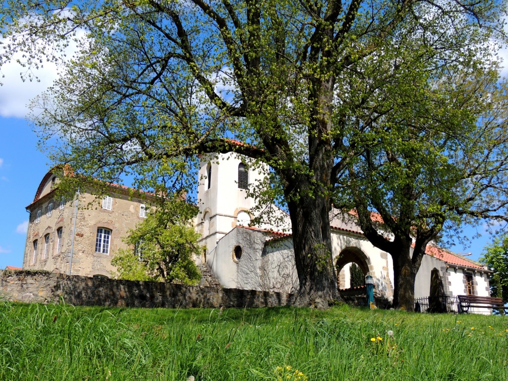 La Chapelle sur Usson 23