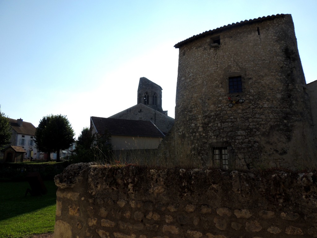 Charroux 3