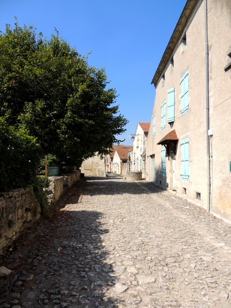 Charroux 7