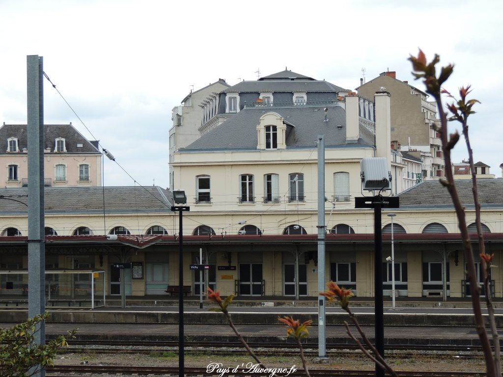 Vichy 171 - Gare
