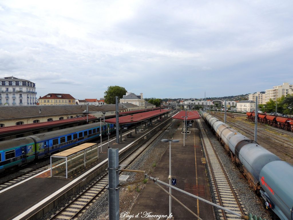 Vichy 173 - Gare