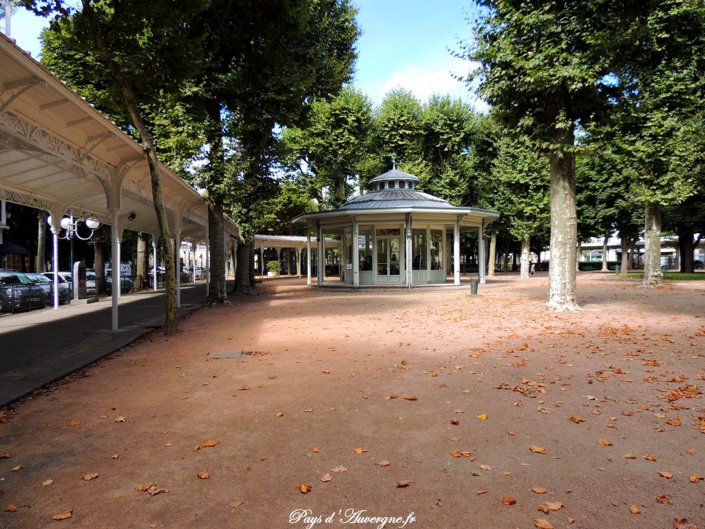 Vichy 212 - Parc