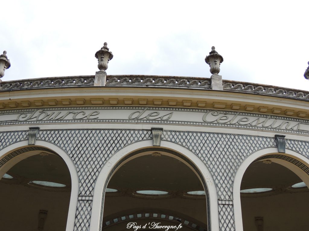 Vichy 74 - Source des Célestins