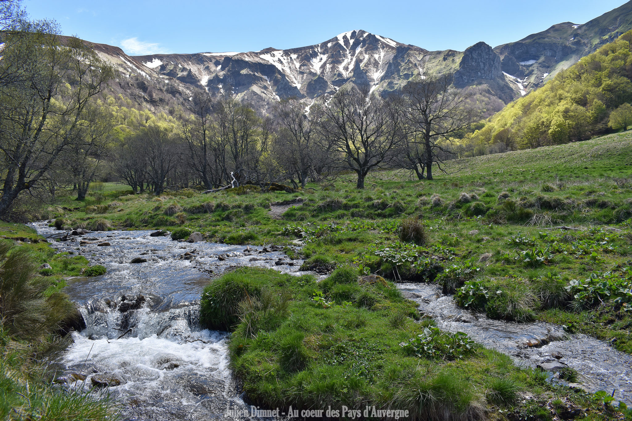Randonnée Vallée De Chaudefour Par Les Crêtes www.paysdauvergne.fr