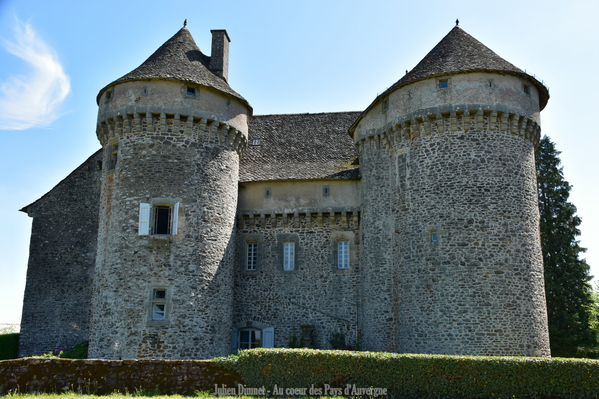 Le Château de La Vigne (15) Au Cœur des Pays d'Auvergne